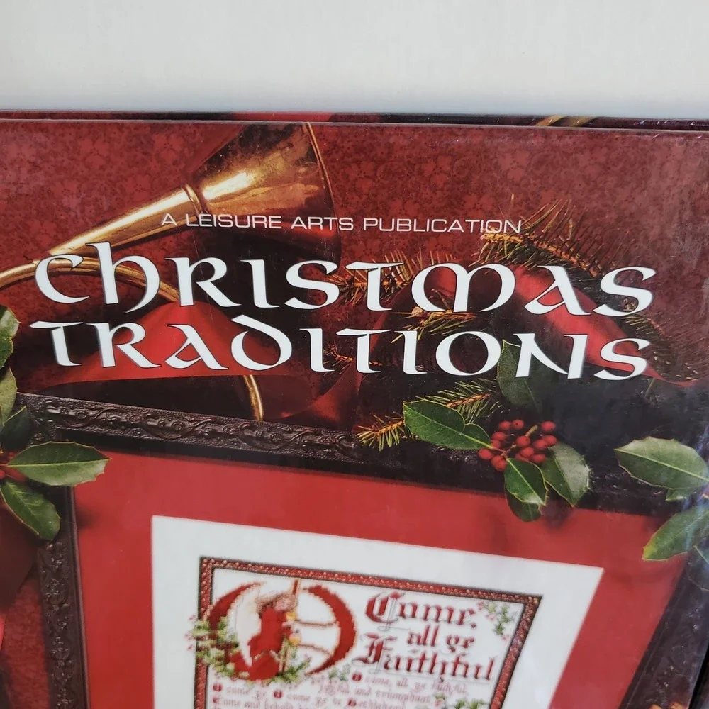 Leisure Arts Presents  Lot of 8 Christmas cross stitch Holiday Reverie VTG Mint